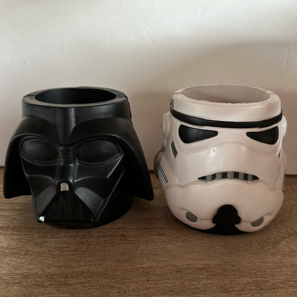 2 NEW STAR WARS Darth Vader Foam Helmet Can Cooler + Storm Trooper Cooler